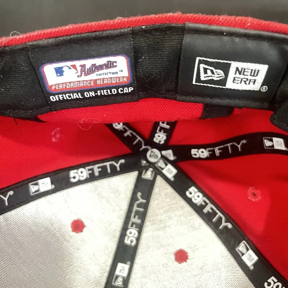 New Era 59FIFTY Los Angeles Angels Red Fitted Cap Size 7 MLB